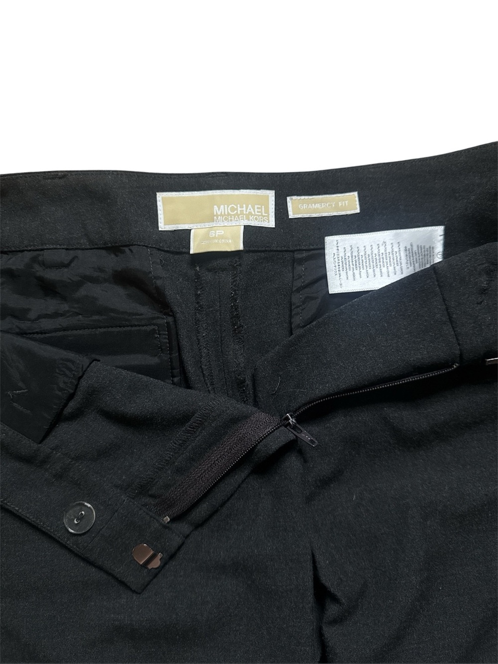 Michael Kors Black Straight Leg Dress Pants
Trouser Trousers Size 6P Petite - Picture 6 of 6